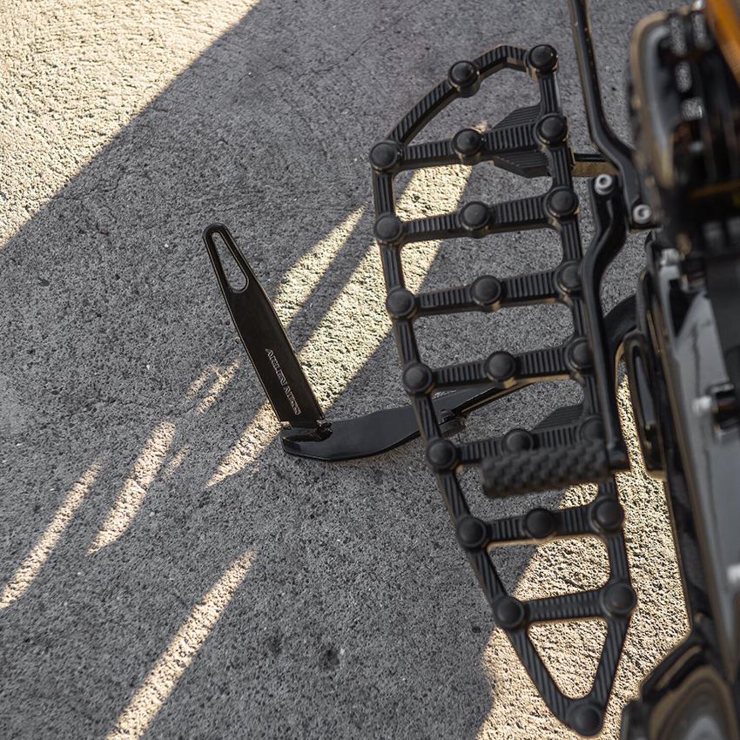 Arlen Ness, bagger kickstand tab extension, Black