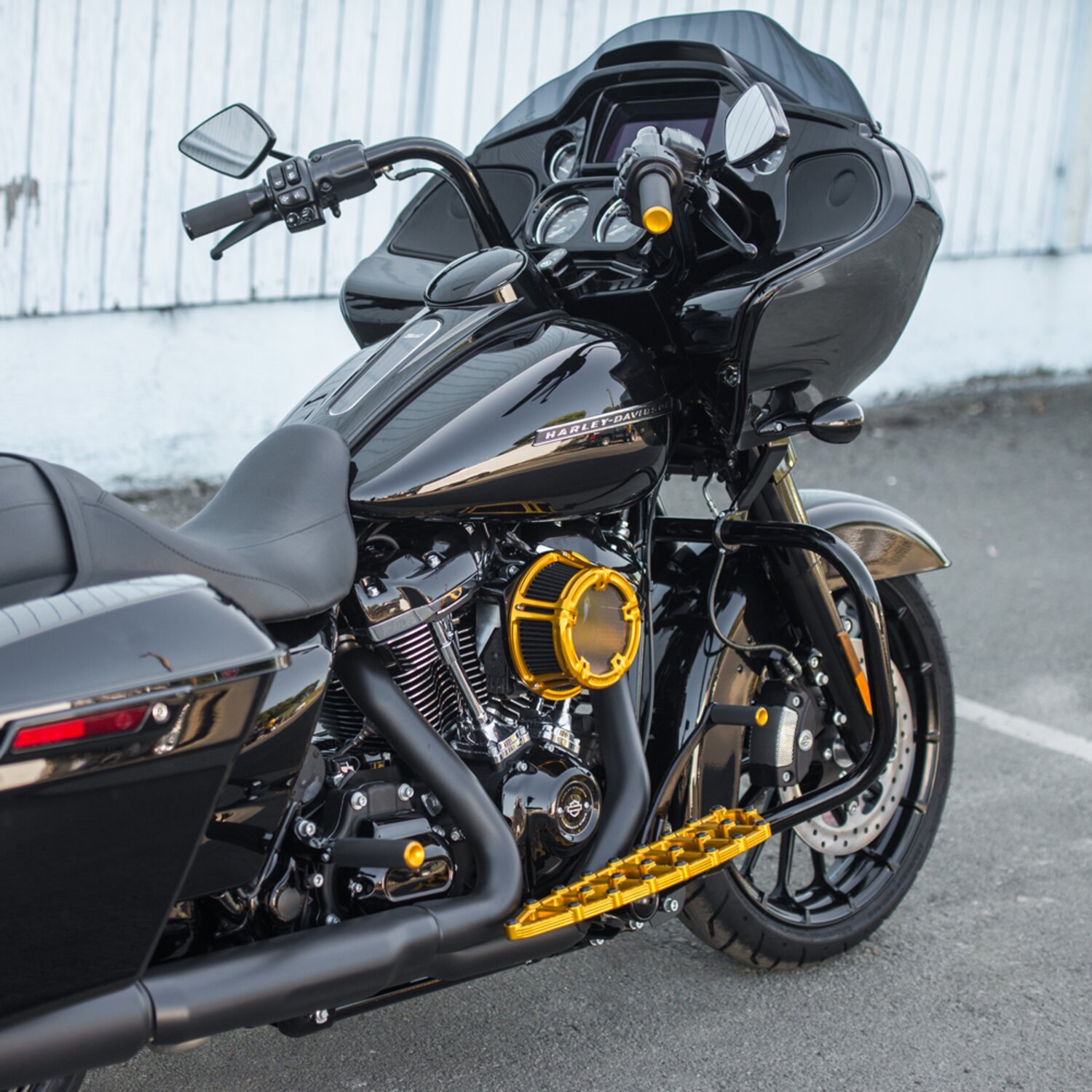 Arlen Ness, Knurled fusion rubber grips
