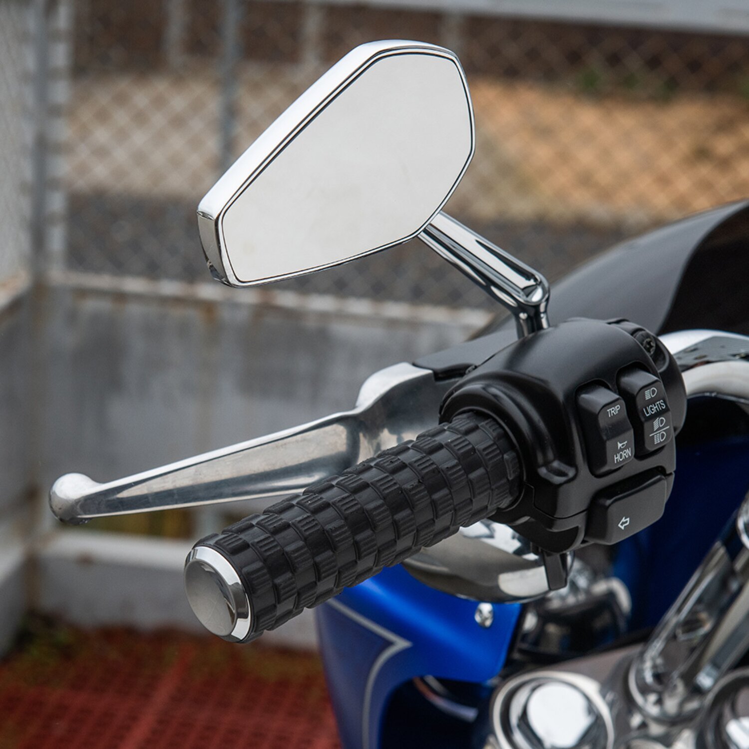 Arlen Ness, Air Trax grips. Chrome end caps, Black
