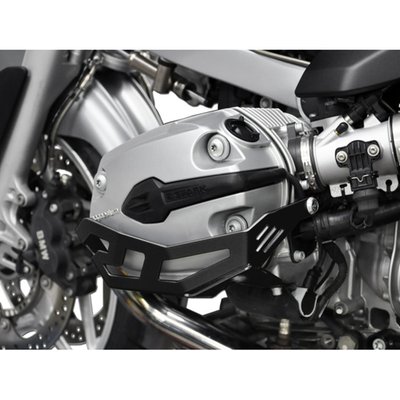 This cylinder protection fits the appearance of the BMW optimally and offers protection against stone chips. Made from black powdercoated aluminum and easy installation because it can be mounted to the original mounting points.