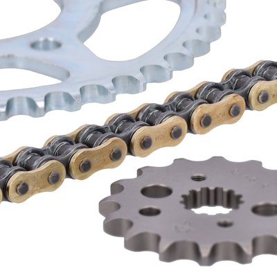 High quality chain & sprocket kit featuring Tsubaki's 520 Alpha gold X-ring chain combined with a JT front steel sprocket and a JT rear steel sprocket. 
Note: Kit needs sprocket carrier 8081193
