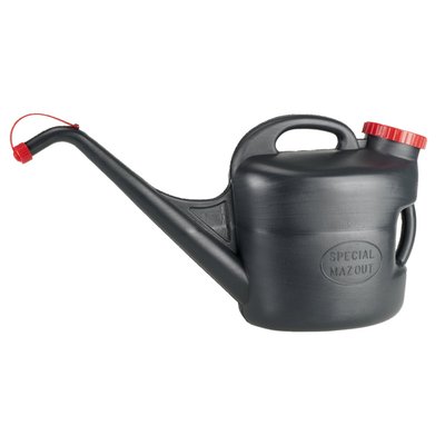 11 liter black polyethylene fill can for engine coolant. 75mm filler opening with sealing cap and strainer. 32cm high, base 65cm x 20cm. Weight 0.6kg.