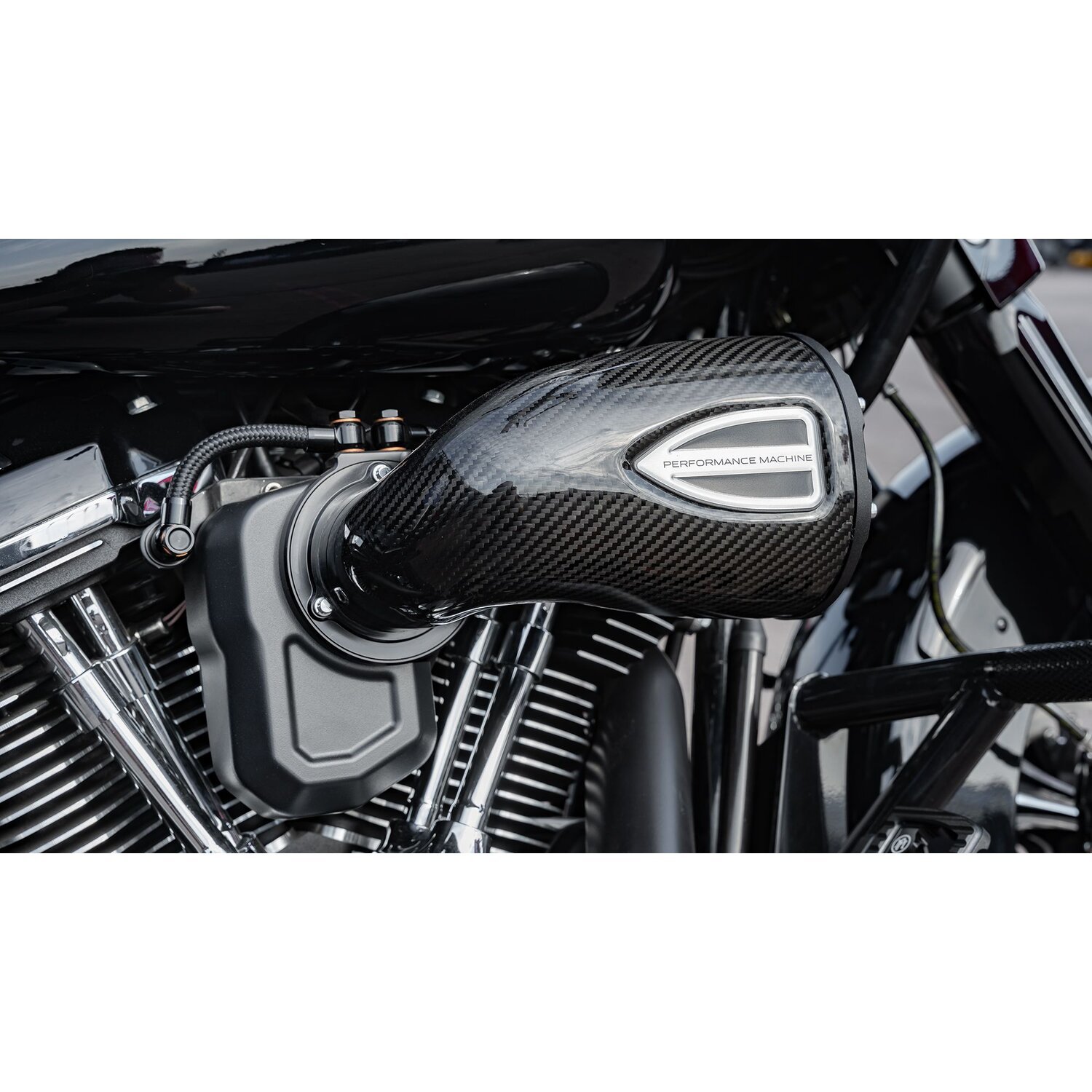 PM, C4 Series air cleaner. Black carbon fiber, Unpainted