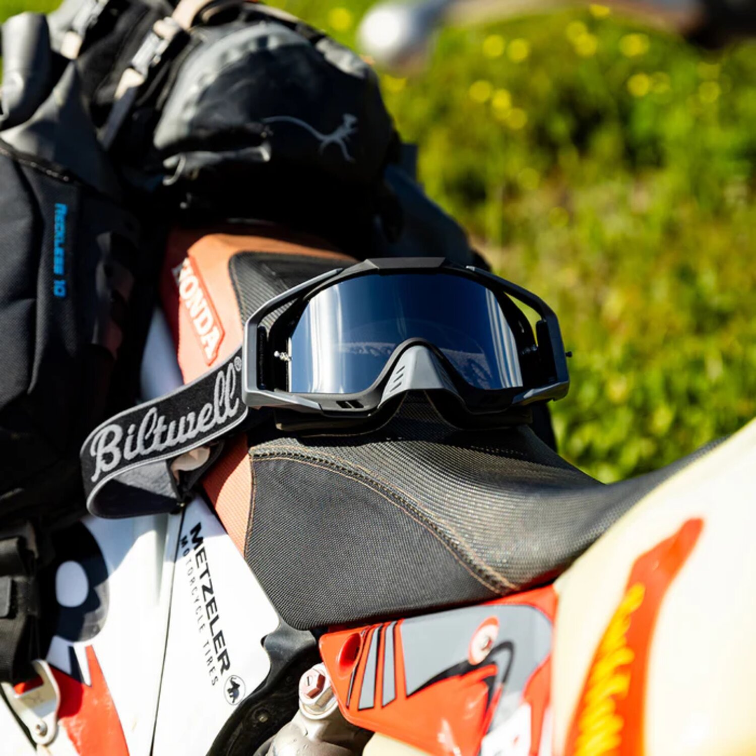 Biltwell Ridgeline goggles script grey, Black