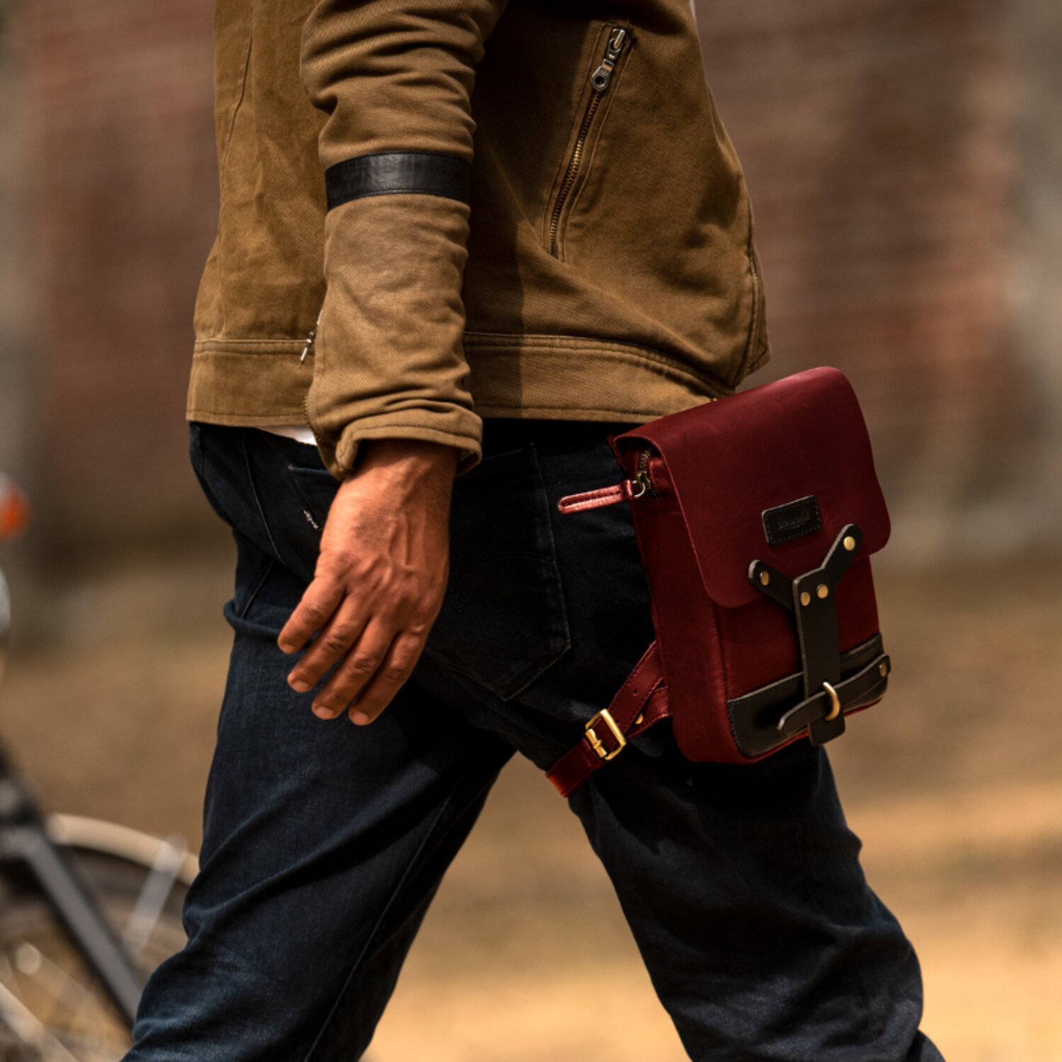 Trip Machine Thigh Bag