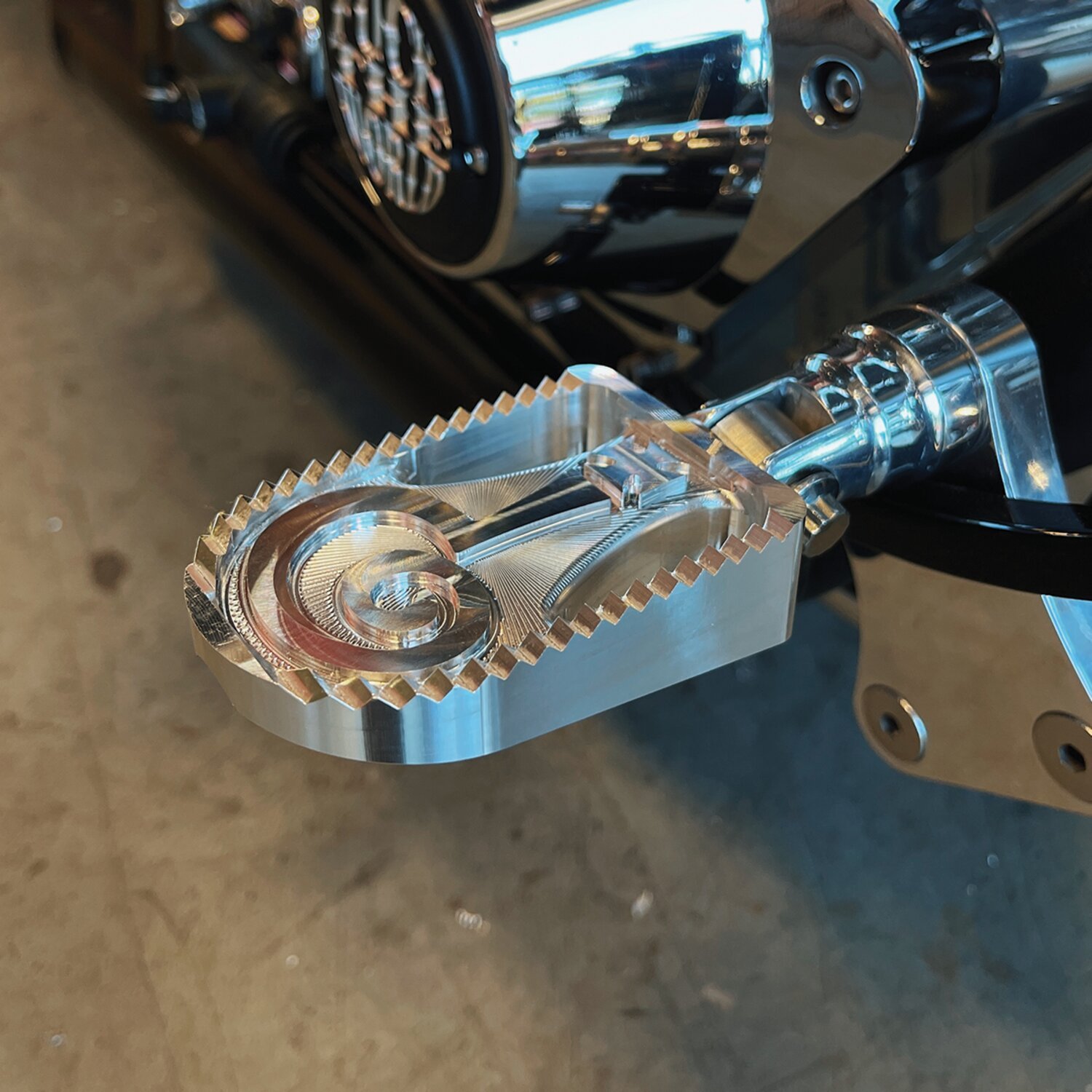 Indian Larry, Question Mark foot pegs