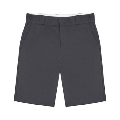 Based on the Original 874 Pant, the 874 Short is a 10" length work short with authentic Dickies detailing. Featuring fly and button closure and wide fitted waistband with belt loops. Built for durability and comfort.
Materials: 65% POLYESTER 35% COTTON, 278 GSM.