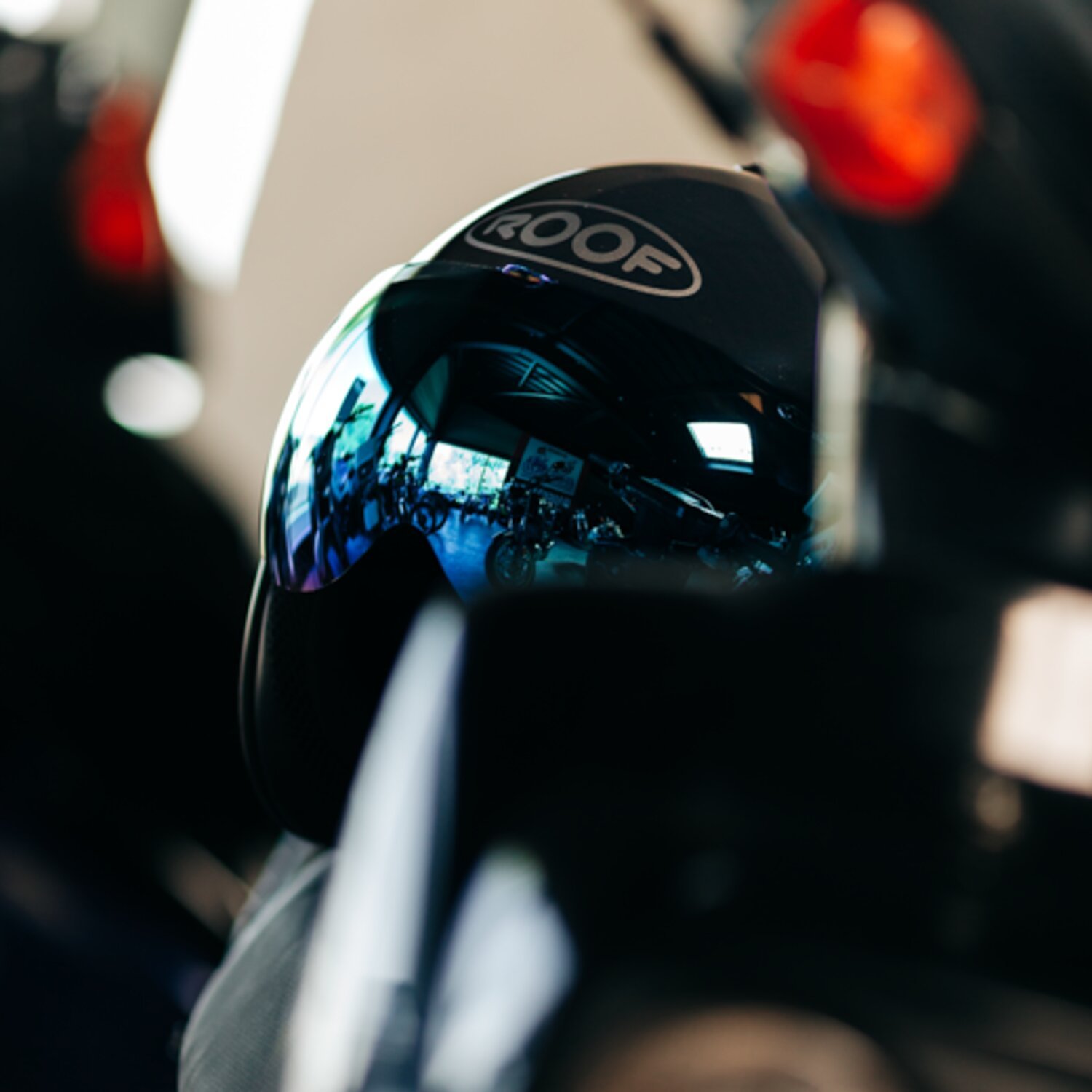 XS — Roof Boxer Alpha helmet black, Gloss, XS