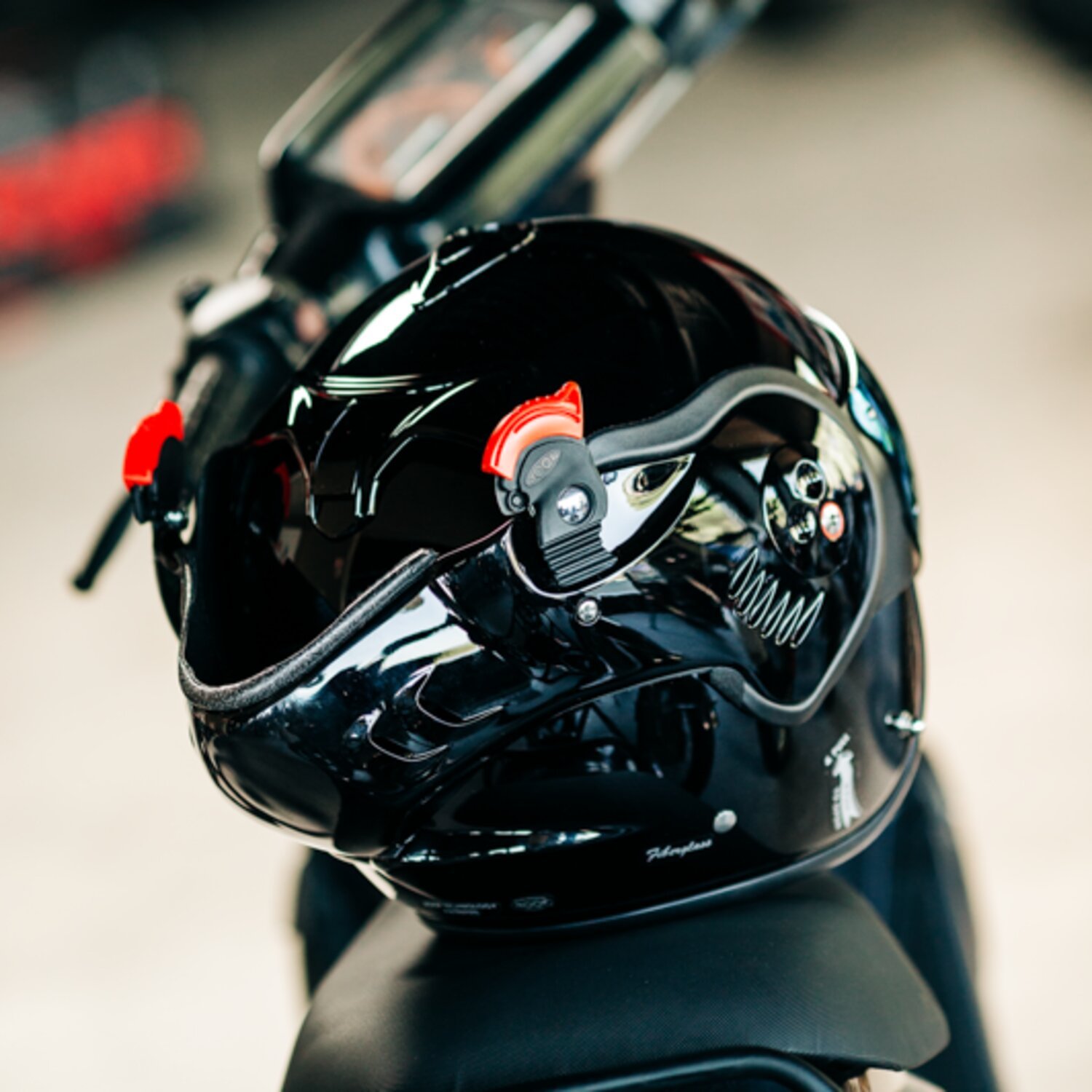 S — Roof Boxer Alpha helmet black, Gloss, S