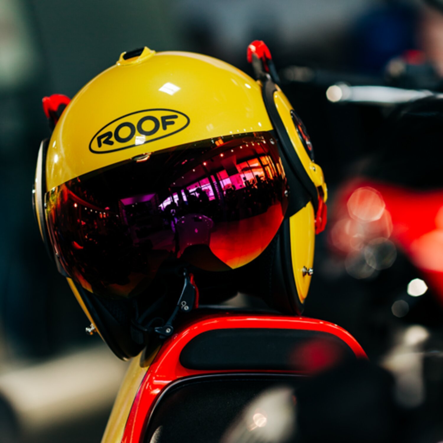 Roof Boxer Alpha helmet yellow, S, Gloss