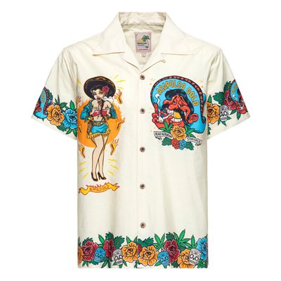 Ay, caramba! This King Kerosin Hawaiian shirt is a real hit for fans of Mexican vibes, retro art, and funky looks. The large-scale print combines a señorita motif with skull blossoms, burning chili peppers, and a nod to tattoo tradition and a touch of Acapulco gold for the truly relaxed. Thanks to the regular fit, lapel collar, and wooden button placket, the cut is as relaxed as your next summer evening. The lightweight fabric ensures a comfortable fit, whether at the beach, a barbecue, or a festival. If you want to stand out, you can't go wrong with this shirt!