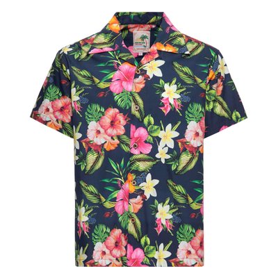 A firework of hibiscus, palm trees, and tropical blossoms with this King Kerosin Hawaiian shirt, you'll bring your summer vibes to life. The striking floral print glows against a dark background and creates a true aloha feeling, whether at the beach, a festival, or a sundowner. The lapel collar, short sleeves, and regular fit offer casual comfort and the perfect look for hot days. Made from pure organic cotton, this shirt is not only stylish but also sustainable.