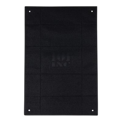 Discover our small Patch Wall, perfect for easily attaching your patches with hook-and-loop fasteners. This foldable patch wall features the 101 INC logo in the center and also serves as a practical patch collector. The patch wall is delivered without patches. Width: 50CM, Length: 75 CM.