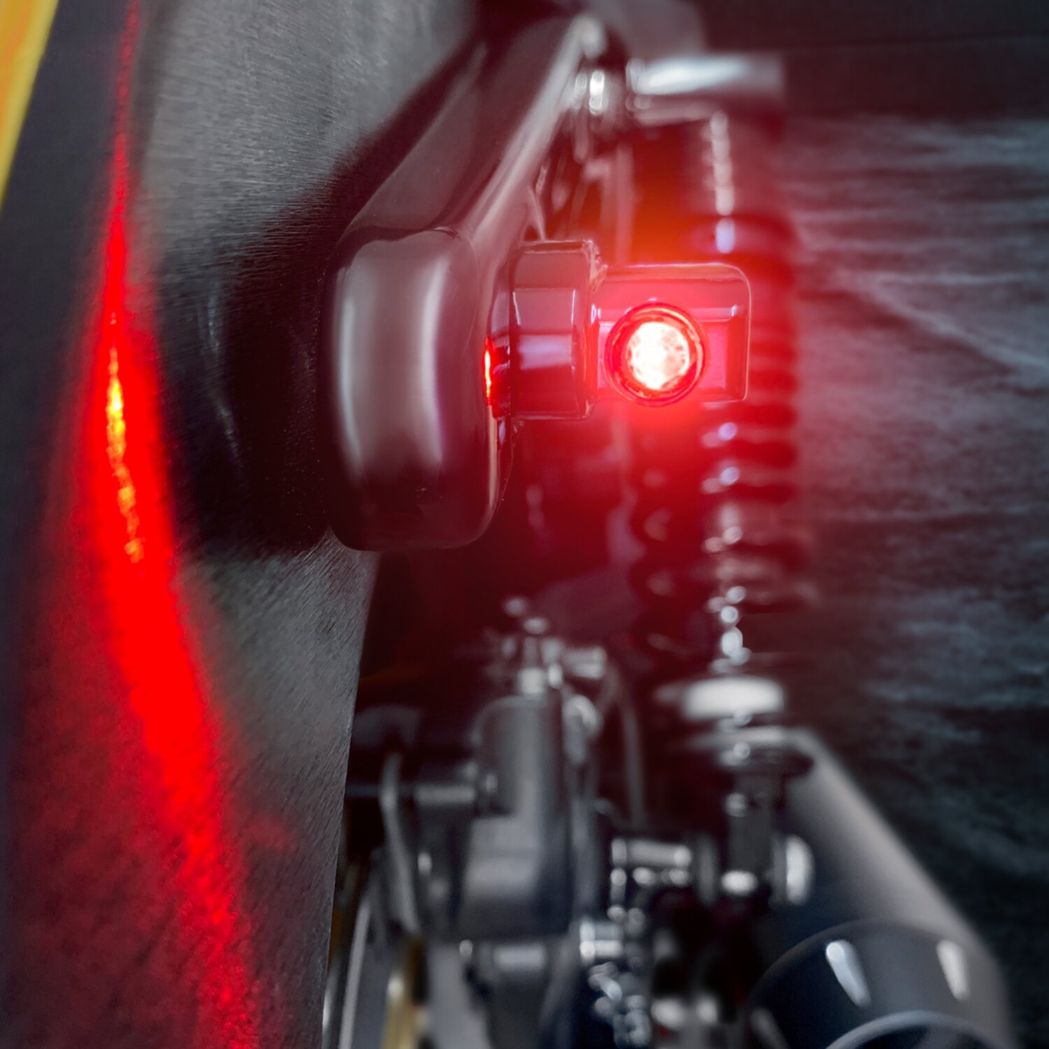 HeinzBikes, Nano Winglets 3-1 taillight/turn signals