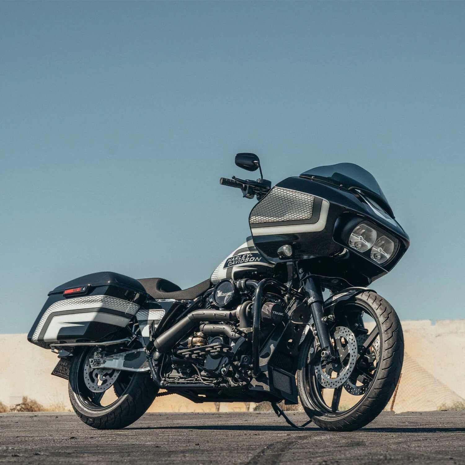 Trask, Billet swingarm kit. Aluminum