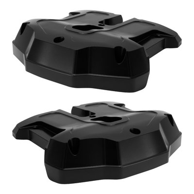 Black anodized finish.
CNC machined billet aluminum rocker covers for the M8. A striking Italian design, produced by Italian craftsmen, that leaves no questions to your taste & style. These are designed for those that prefer to stand out instead of blending with the rest of the crowd. Made to withstand the heat and stresses of the working engine and guaranteed to provide a reliable seal and superior protection for the valve train components. Installation is a seamless bolt-on fit.
Made in the EU.