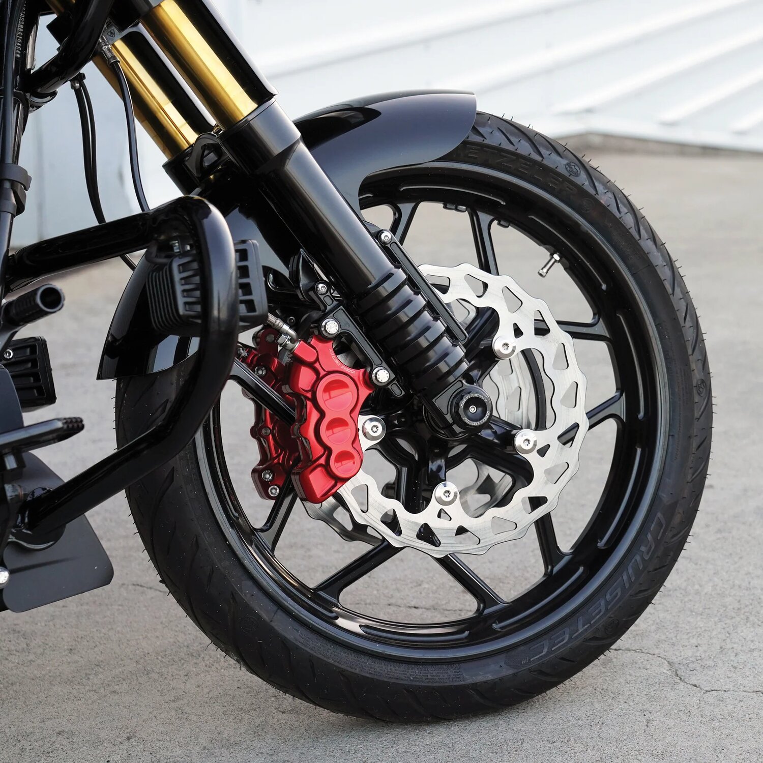 Arlen Ness, Speed 5 rim 18 x 5.5". Front/Rear