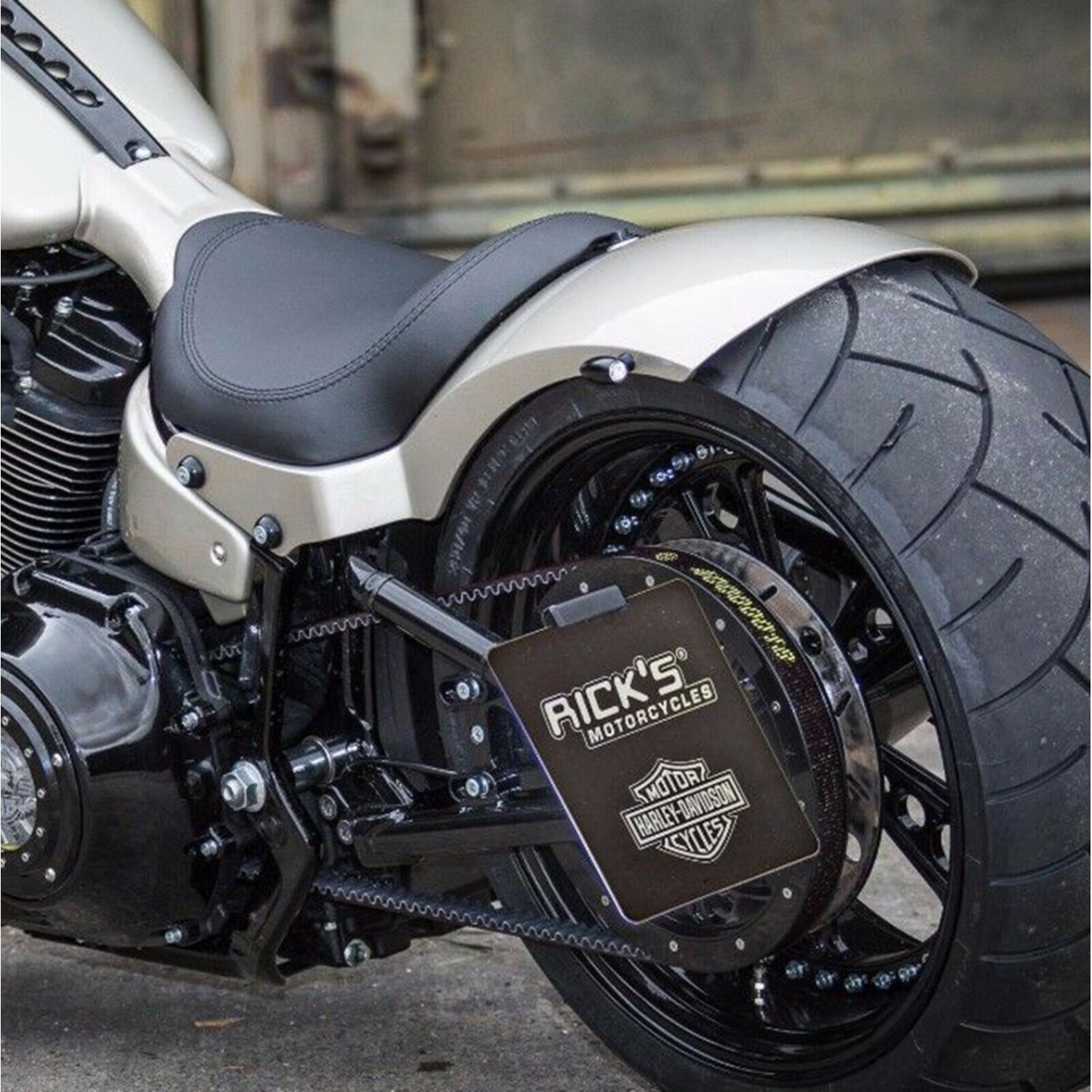 Rick's Motorcycles, Rear fender kit for 260mm tire