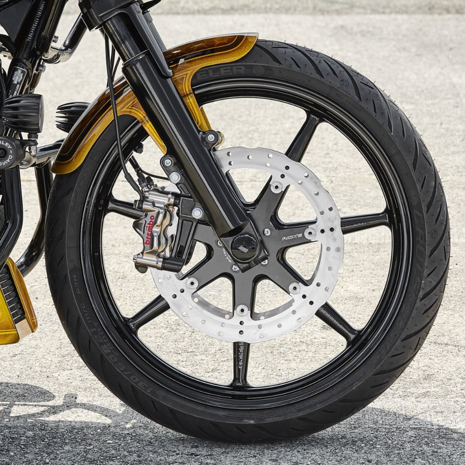 Rick's Motorcycles, 21" front fender Touring 'Shorty'