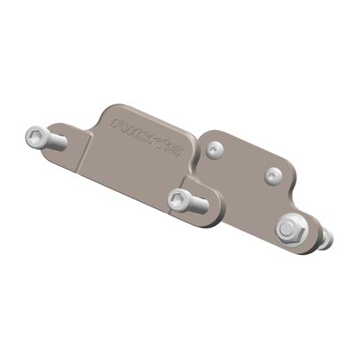 Machined finish installation kit for use with the FLH fork in combination with Rick's 21" Touring front fender. 
Bolt on kit that includes screws and washers.