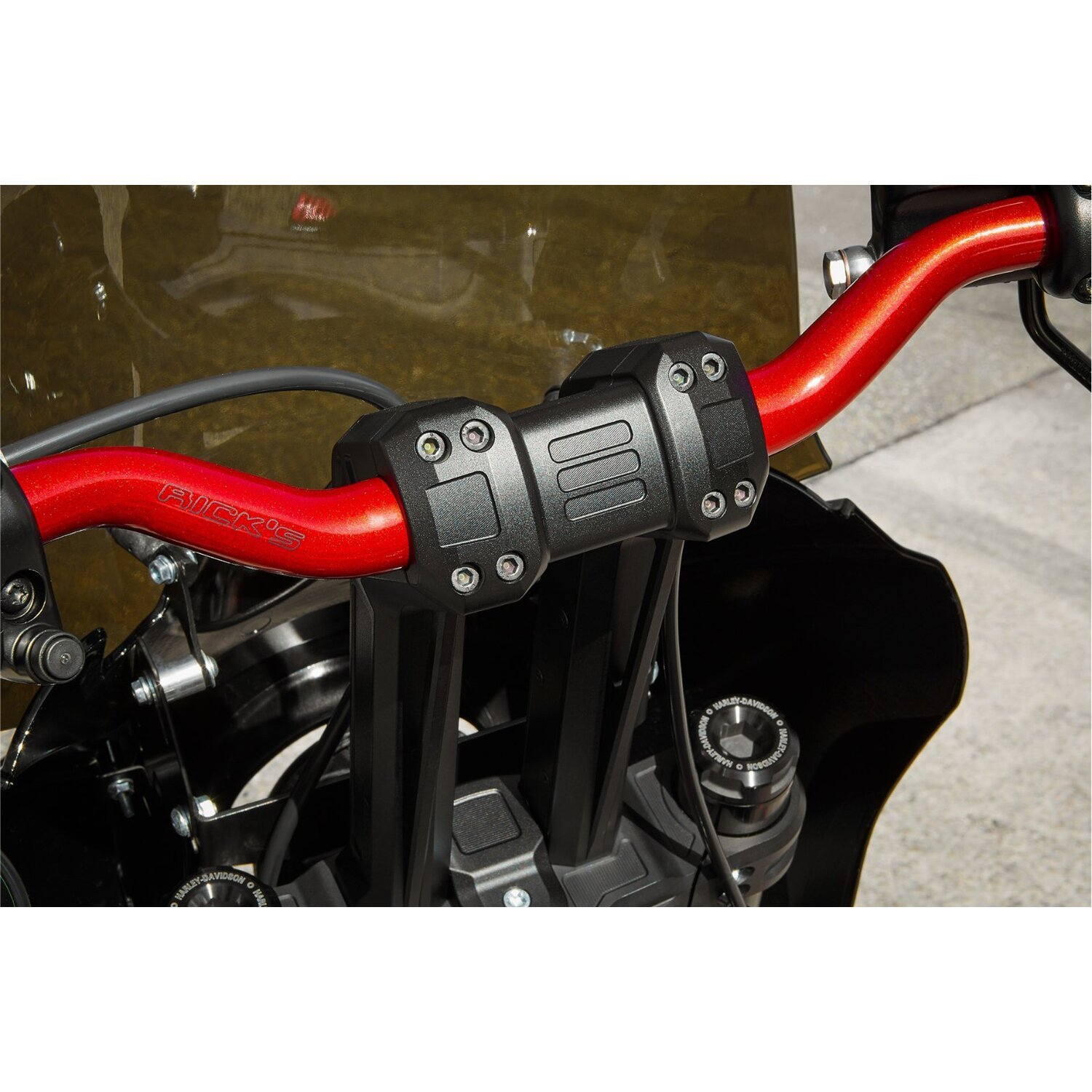 Rick's Motorcycles, Clubstyle riser kit Pullback. 7", Black, Anodized