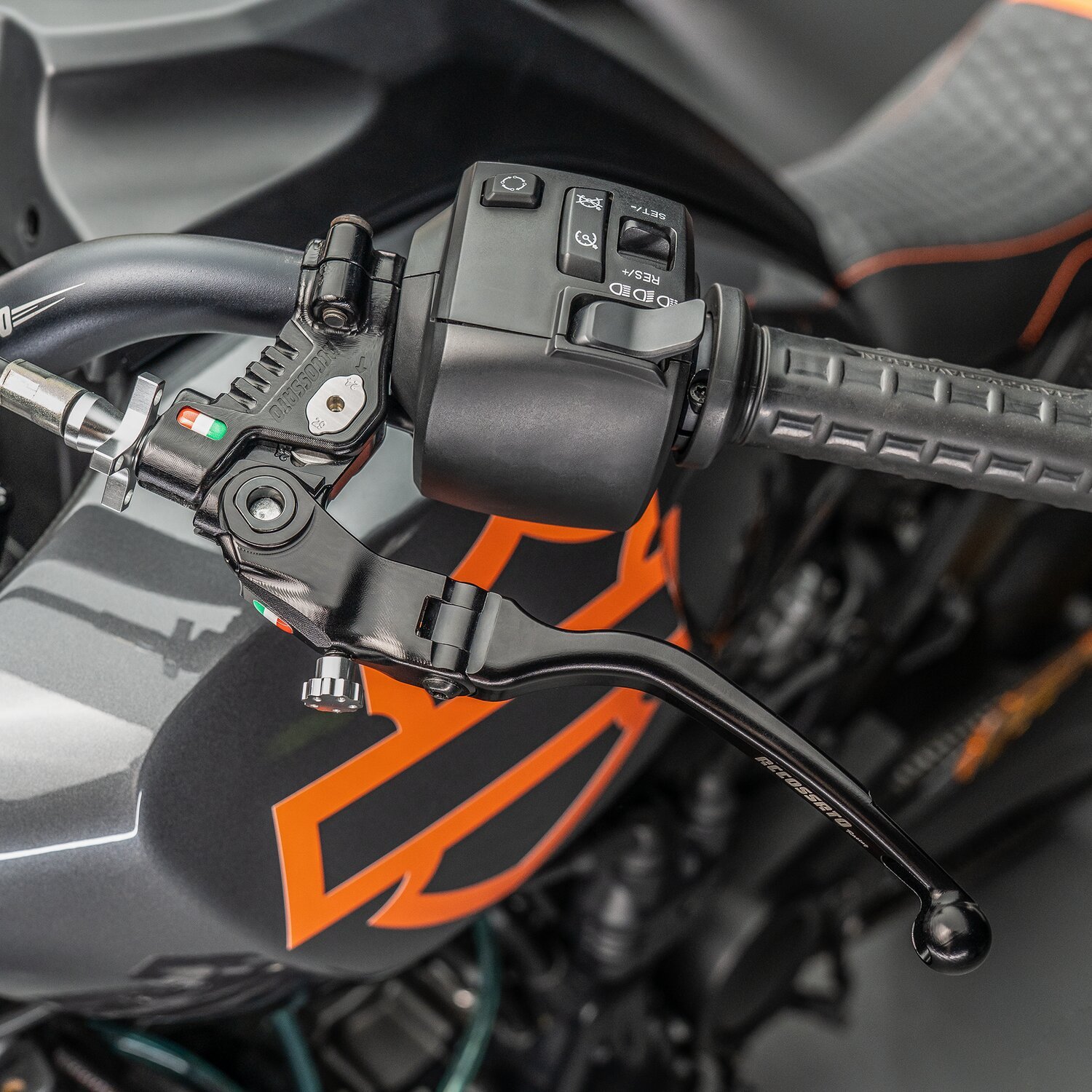 Accossato, cable clutch lever. 29mm RST