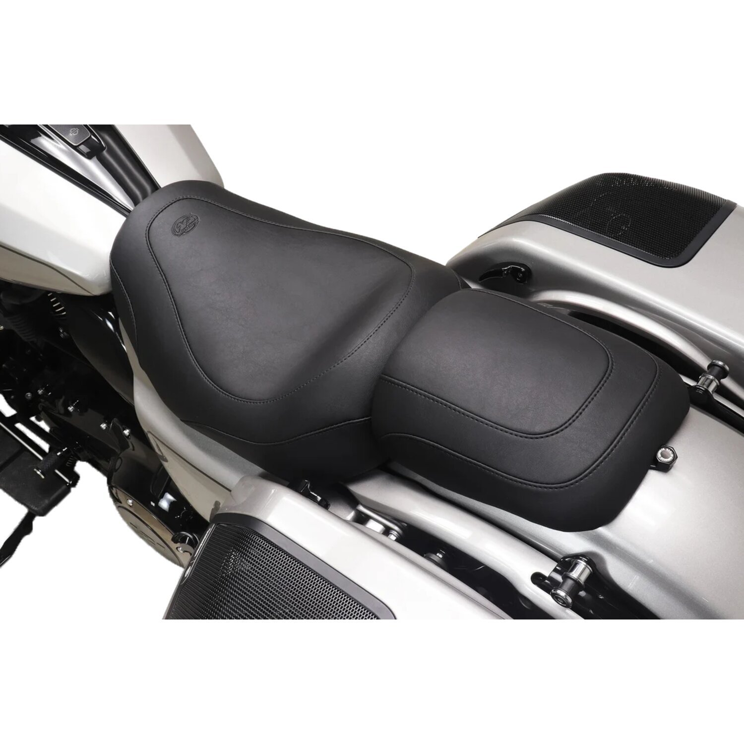 Mustang, Smooth Tripper passenger seat, Black