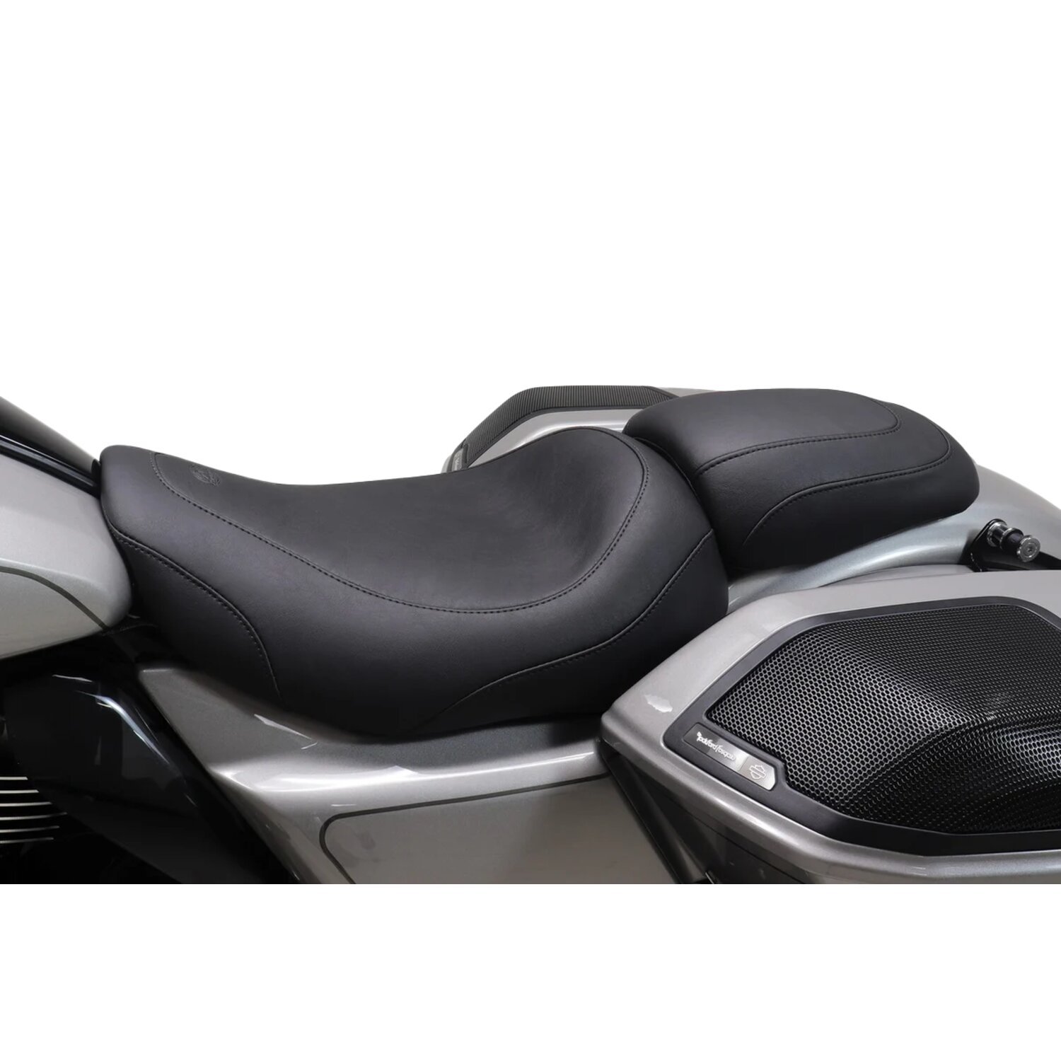 Mustang, Smooth Tripper passenger seat, Black