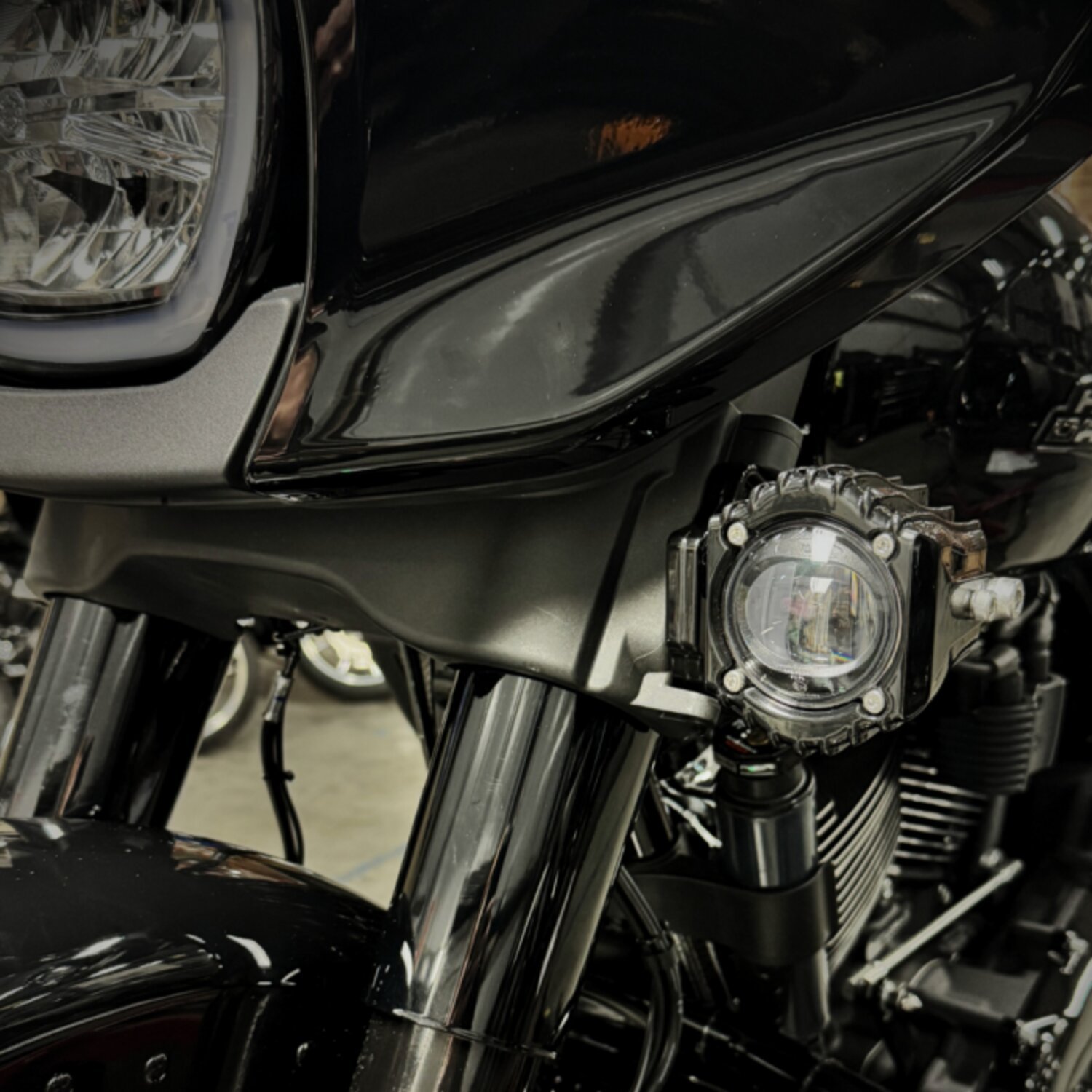 Custom Dynamics, Mount kit for Shark demon Fog Lights