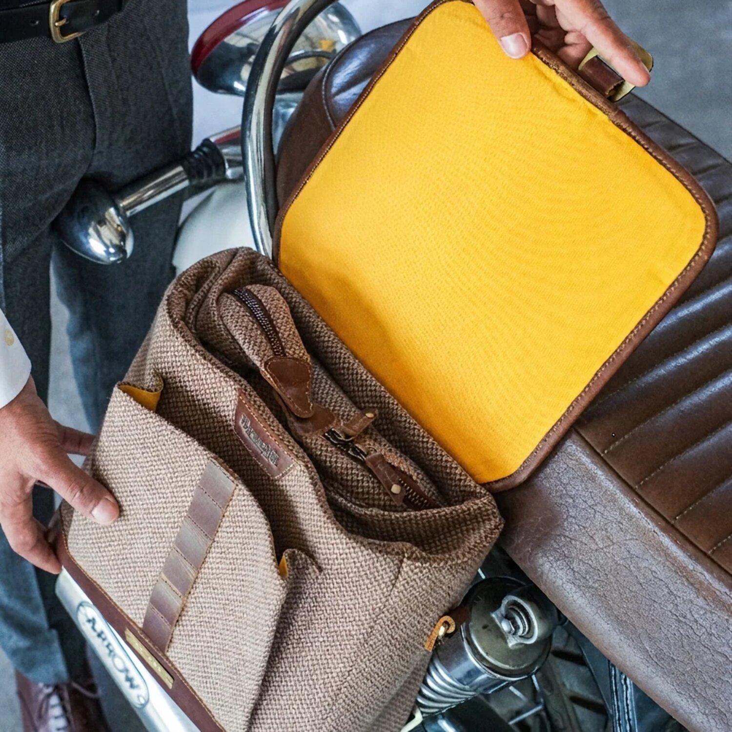 Trip Machine x DGR Wayfarer Pannier, cognac