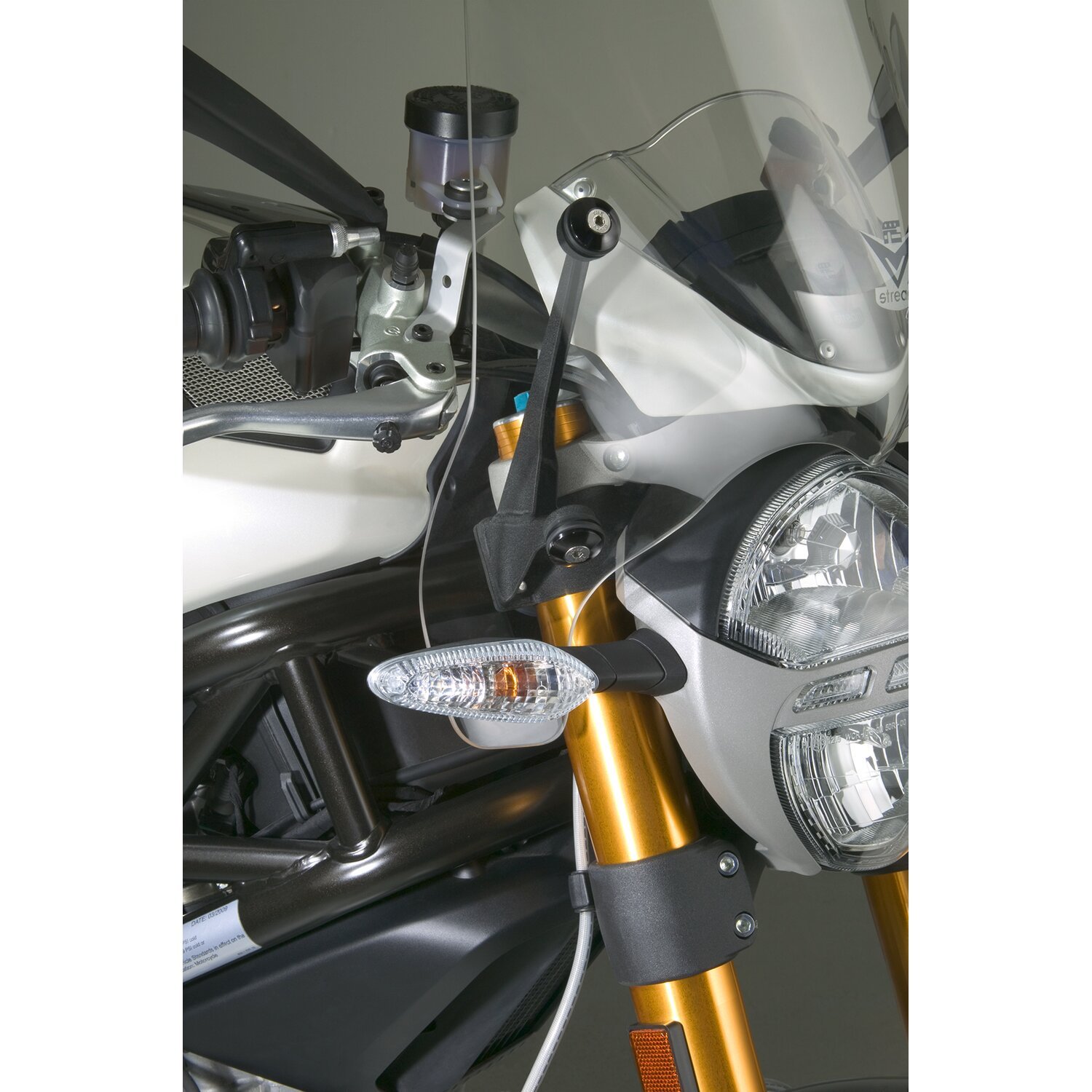 NC VStream+® Touring windshield light tint