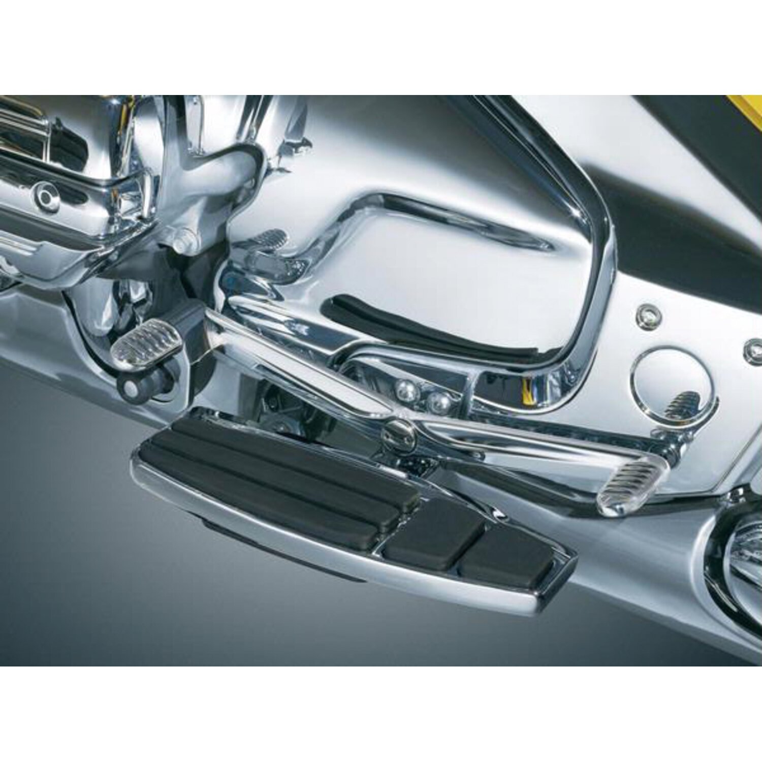 Kuryakyn, Driver floorboard kit, Black, Chrome