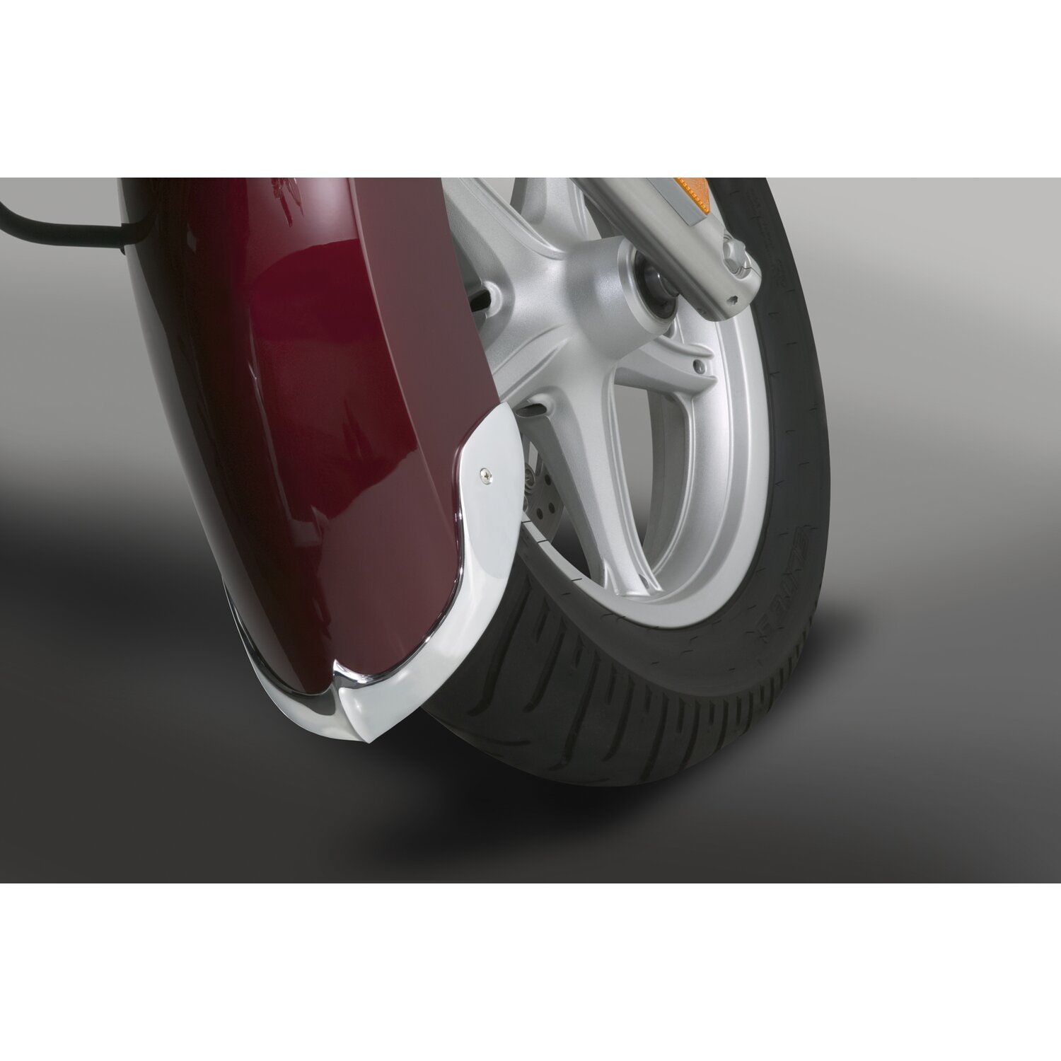 NC cast front fender tip set chrome