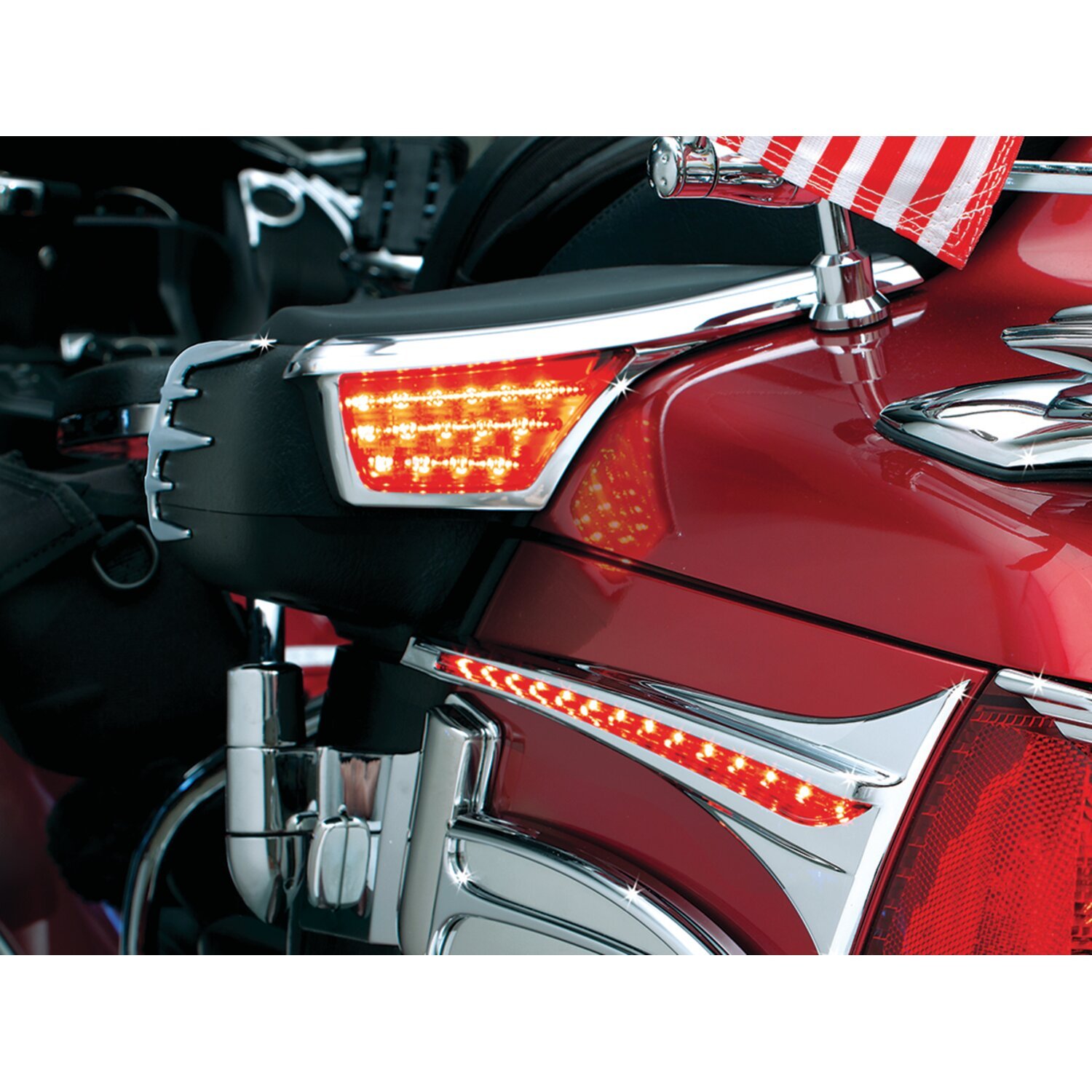 Kuryakyn, LED passenger armrest trim