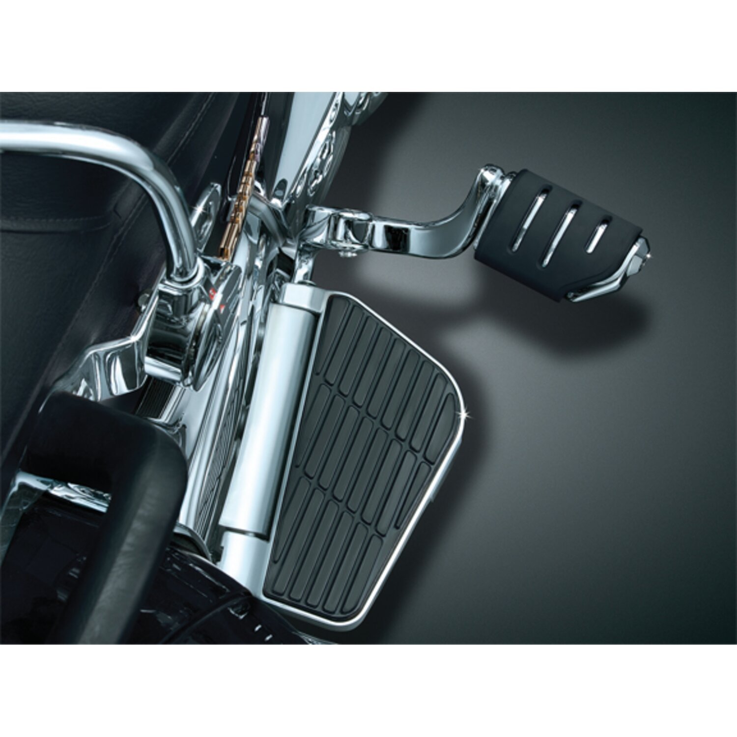 Kuryakyn, Passenger cruise pegs, Silver, Chrome