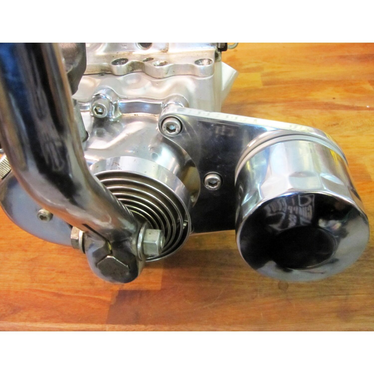 Streethogs, 4-sp transm. mounted oil filter bracket. Front, Chrome