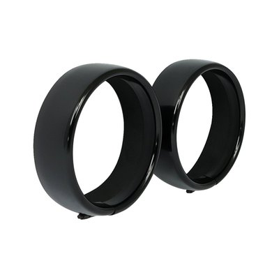 Optically elongates the passing lamp shell to give the recessed (frenched) spotlamp look. 
Much quicker and more economical than replacing the complete spotlight. 
Replaces the original trim ring. 
OEM replacement reference 69622-99B (chrome version).