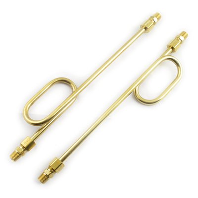 With brass rocker oil lines. Special dual rockers lines are used to help prevent front rocker box oil starvation at start-up.