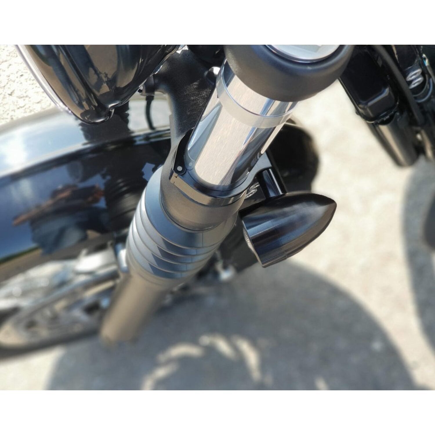 Motone, Wrap-around turn signal brackets, 47mm forks, Black, Matte