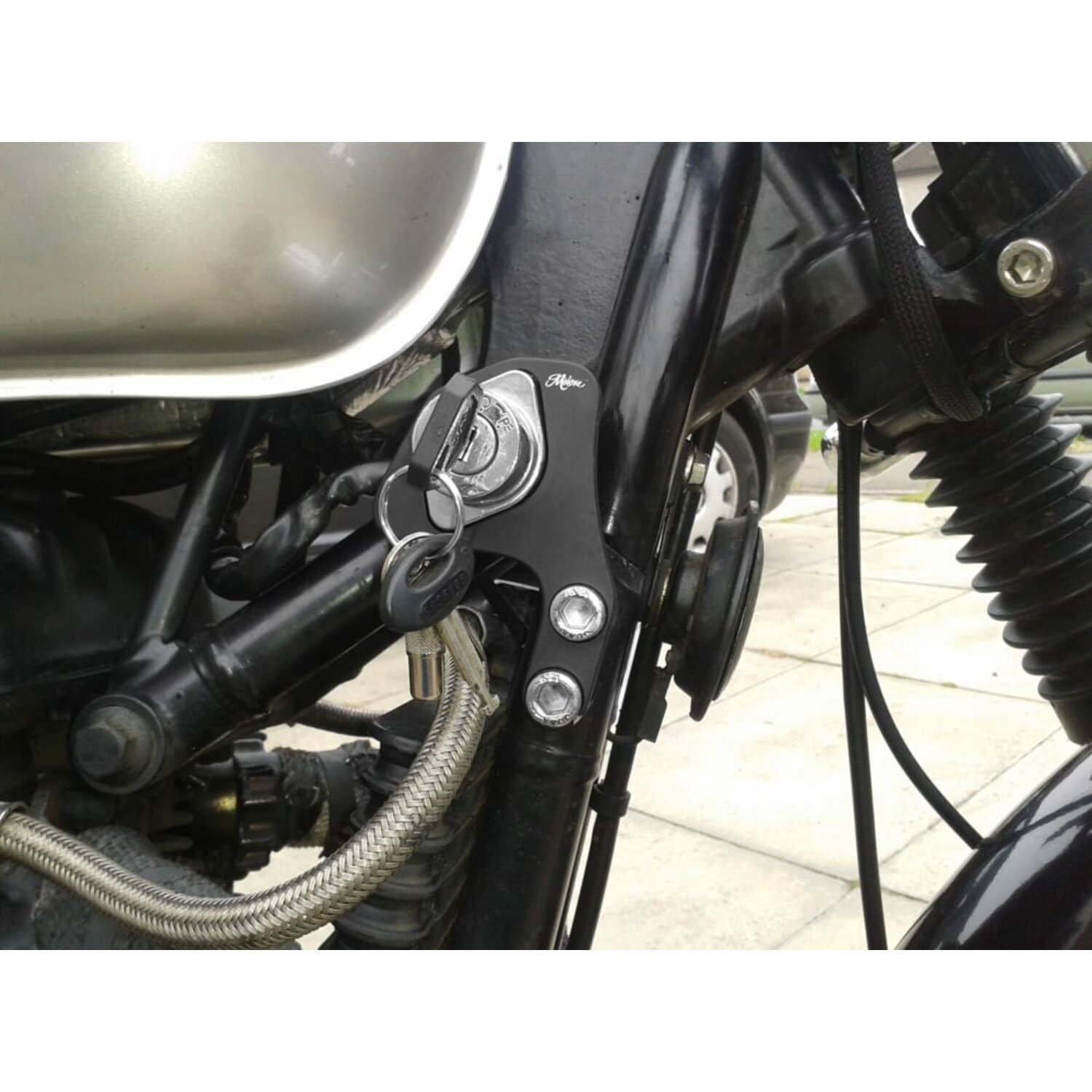 Motone ignition relocation bracket, RHS, Black