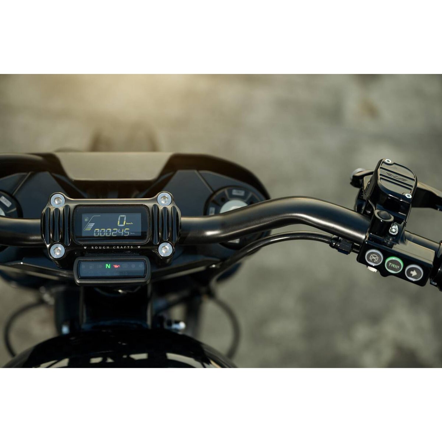Rough Crafts, M8 Softail 1.3" finned risers, Black, Anodized