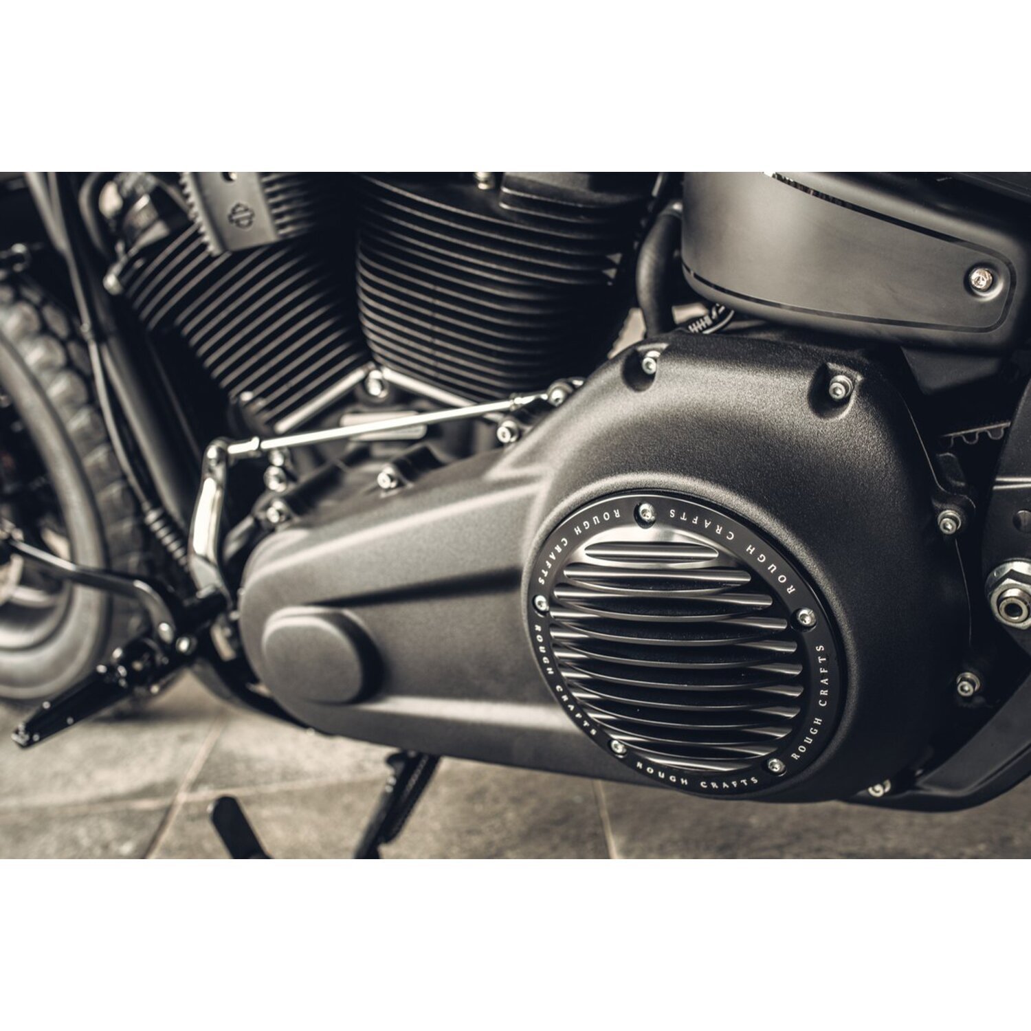 Rough Crafts, finned derby cover, Black, Matte