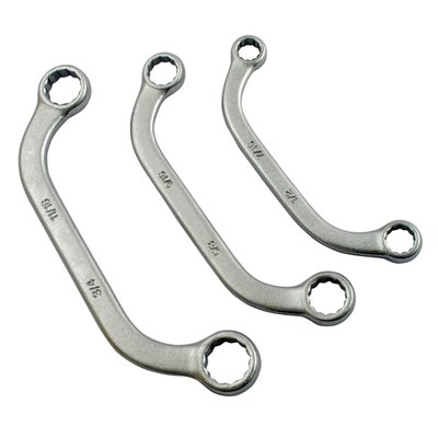 US sizes. 3-piece set. Includes 7/16, 1/2, 9/16, 5/8, 11/16 and 3/4 inch. Curved wrenches with straight heads. Must have to for better access to head bolts, cylinder base and other nuts that are mounted in 'difficult' places.