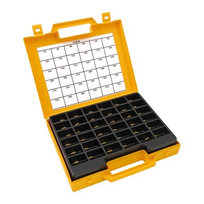 Includes 4 each of sizes 70 thru 120. Total 72 jets.