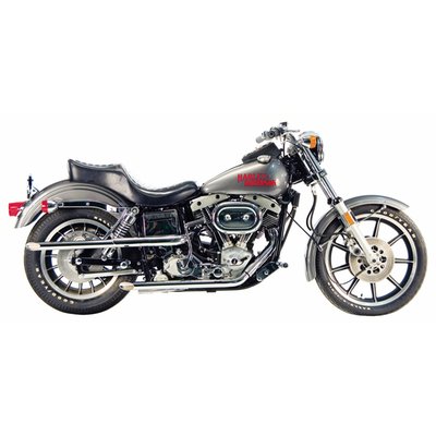 Chrome. 1 3/4" diameter, slash cut end. With high mounted rear pipe. Also good solution to use as head pipes on which mufflers can be mounted. Swingarm frame, kickstart, e-start with FXE battery, slider channels. Heatshield front 902658, rear 903404. Optional hanger bracket front 948458, rear 948457. 
Note: Heatshields must be ordered separately when required.