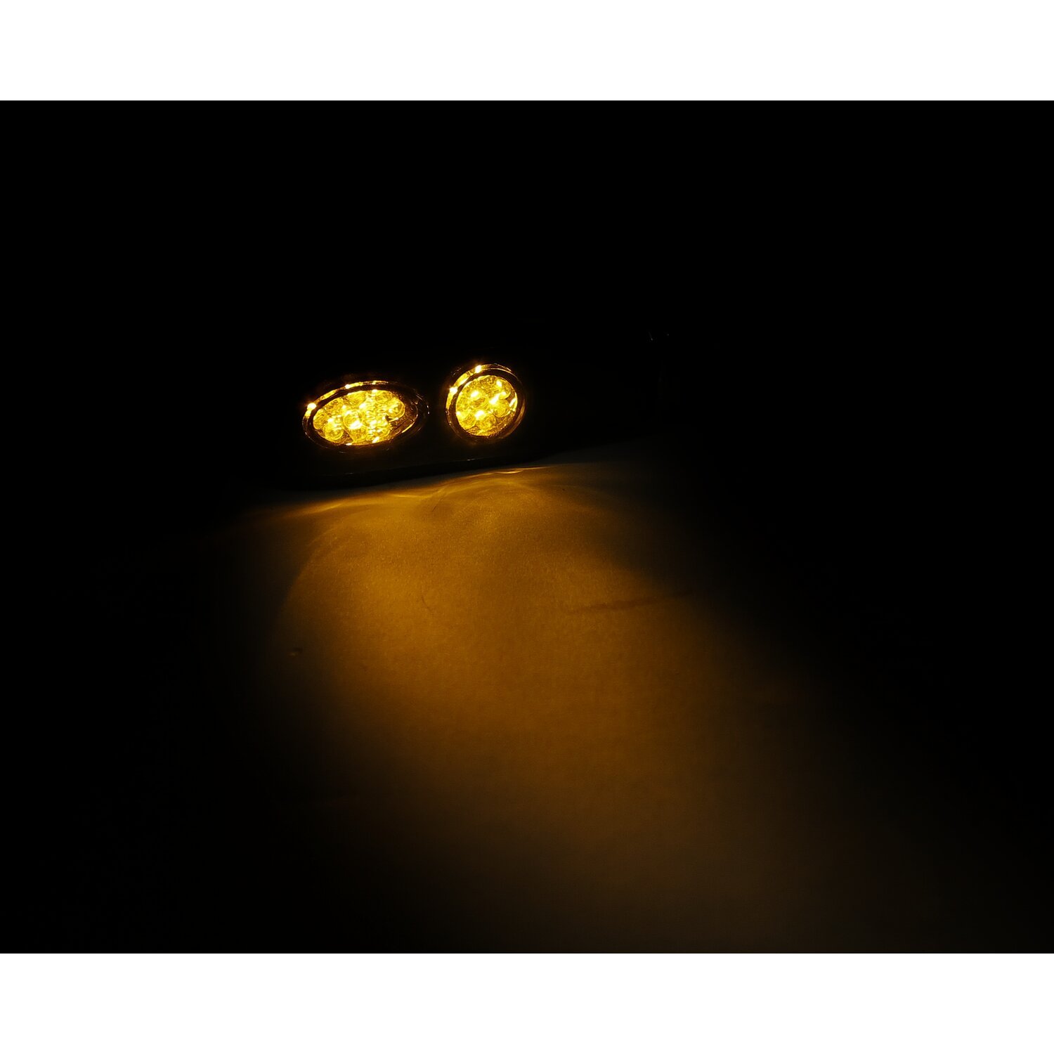 Cluster, LED turn signals. Black. Smoke lens