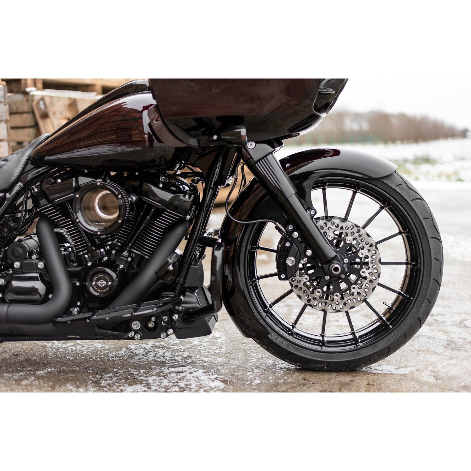 Killer Custom, 'Wrapper' front fender, 18 x 5.50 fat wheels, Black, Gloss
