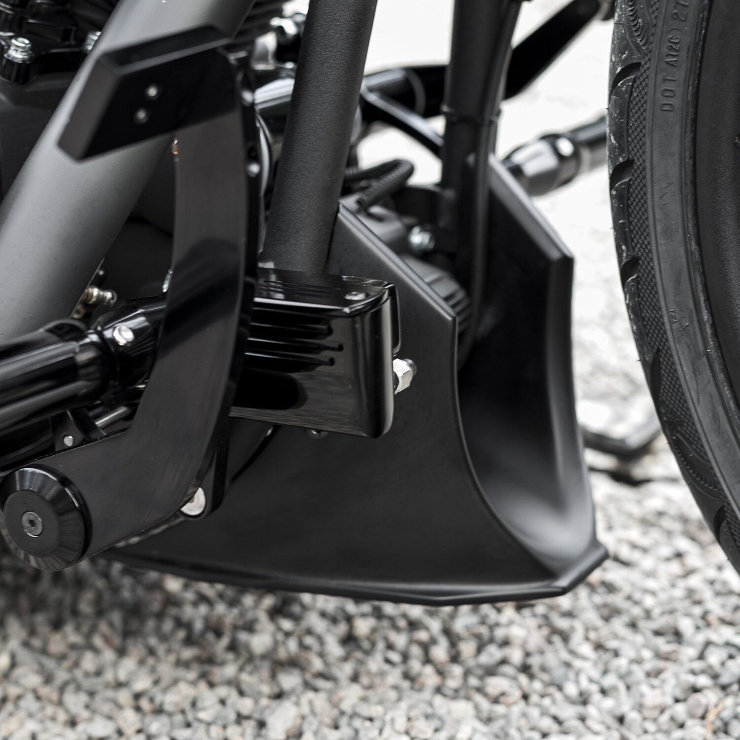 Killer Custom, 'Bobbstr' chin spoiler