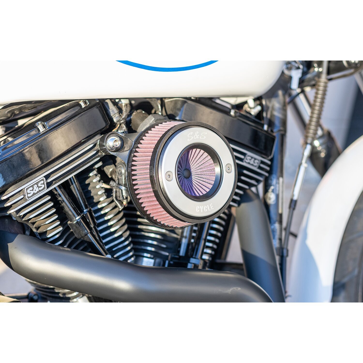 S&S, 'Air Stinger Stealth' air cleaner kit. Alu trim ring, Black, Brushed