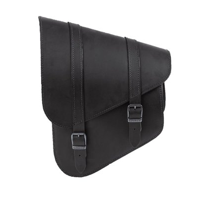 Approx. dimensions: 26cm wide x 13cm deep x 35/15cm high. Dimensions and capacity are approximate and for reference only. With a special HPDE reinforced backside.
Note: All swingarm bags are installed with and include leather straps.